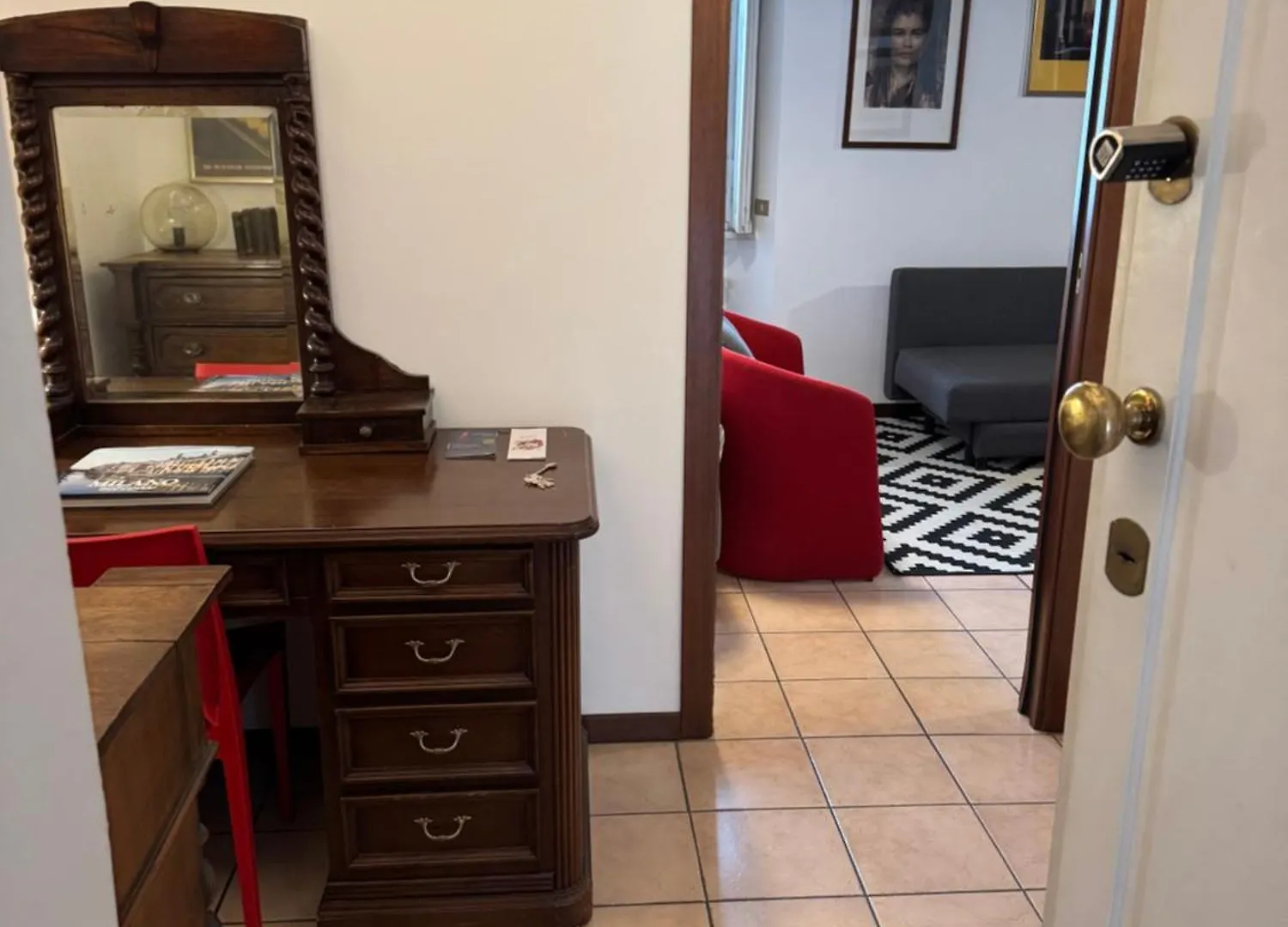 Appartamento In Sarpi Milão Itália